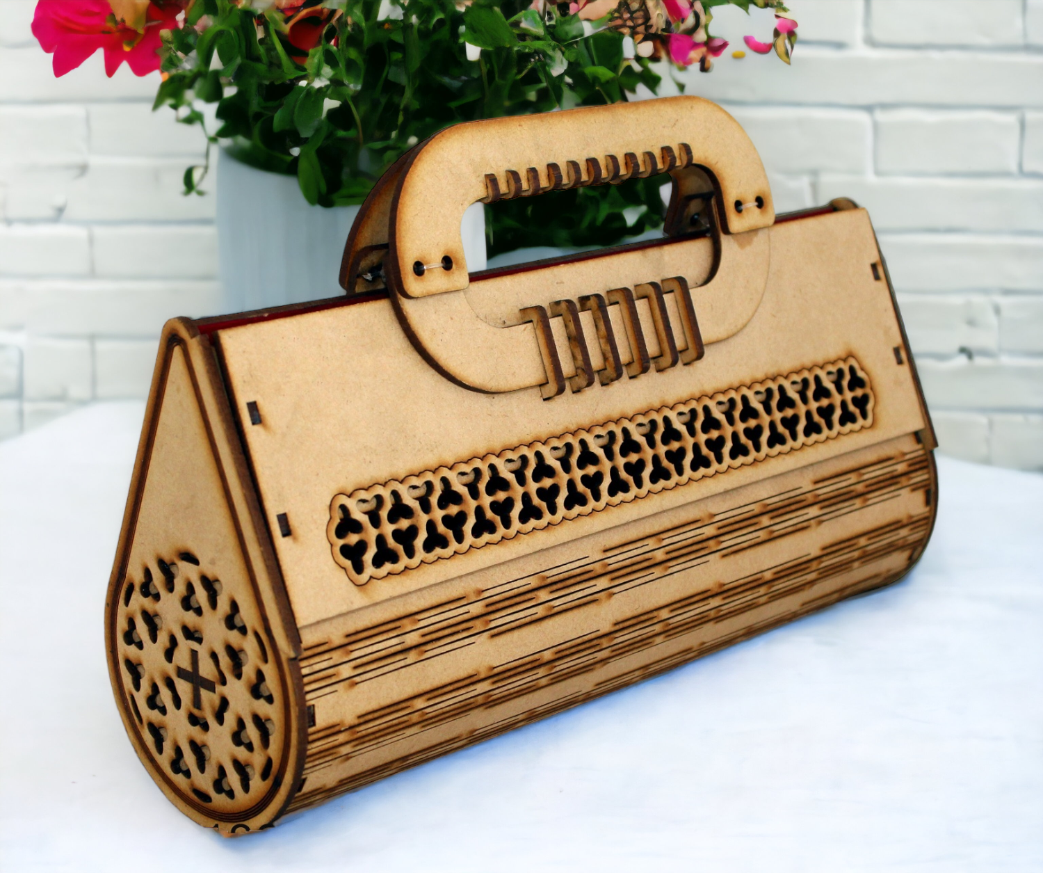 Women's Round Shape Decorative Lesser Cutting Wooden Purse, Handbag